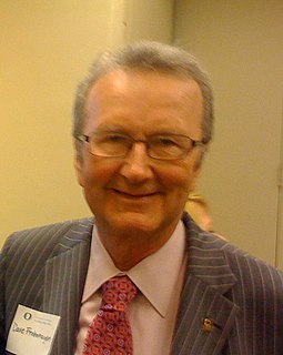 David B. Frohnmayer American politician and academic (1940–2015)