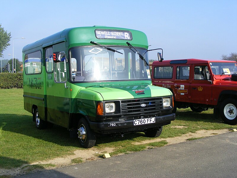 File:Devon General bus 760 (C760 FFJ), Showbus 2008.jpg