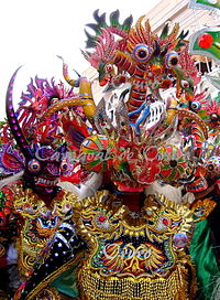 Diablada de Oruro Bolivia.jpg