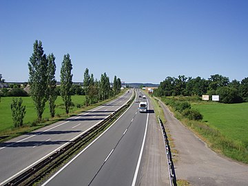 L'autoroute D4 à Dlouhá Lhota.