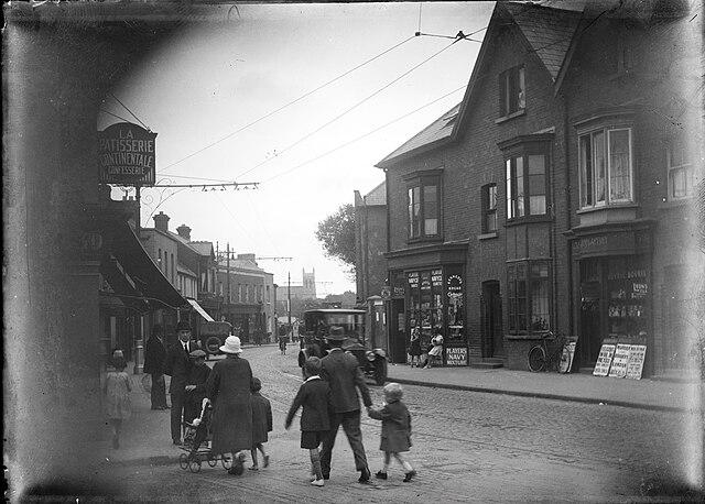 Donnybrook Road in 1927, with the spire of Donnybrook Church visible in the distance.