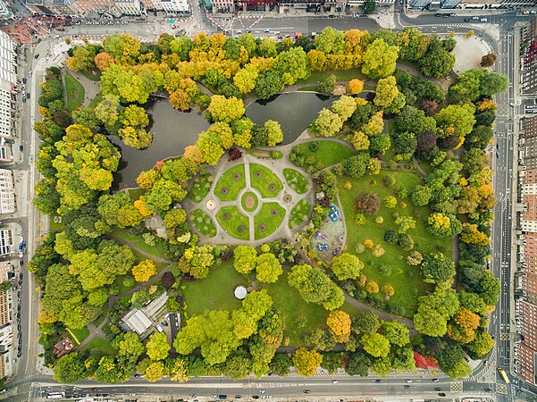 48: St Stephen's Green, by Dronepicr (edited by King of Hearts)