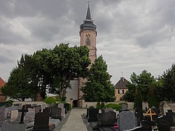 Clocher vu à partir du cimetière