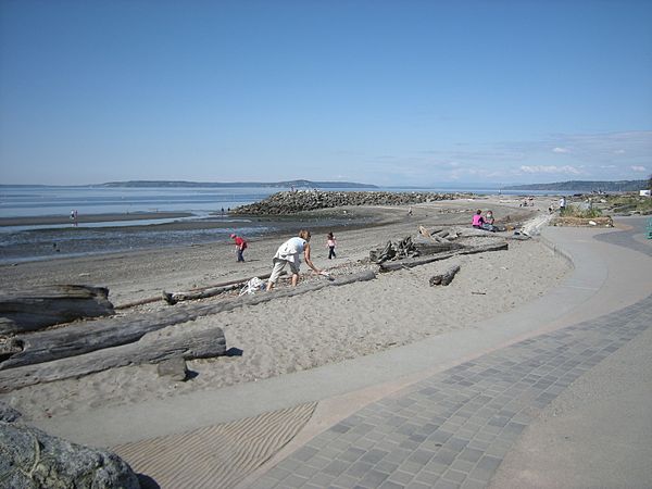 Brackett's Landing Park, a public beach developed in the 1970s