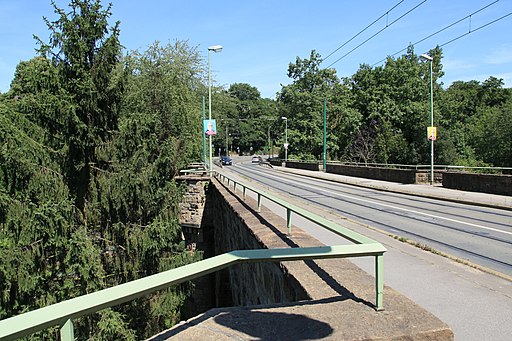 Essen - Holsterhauser Straße + Brücke Mühlenbachtal 01 ies