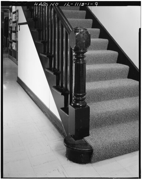 File:FIRST FLOOR, NEWEL POST, STAIRWAY - Fort Sheridan, Post Hospital, Bradley Loop, Lake Forest, Lake County, IL HABS ILL,49-FTSH,1-1-9.tif