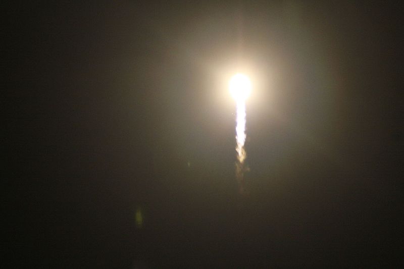 File:Falcon 9 Flight 4 (8129912393).jpg