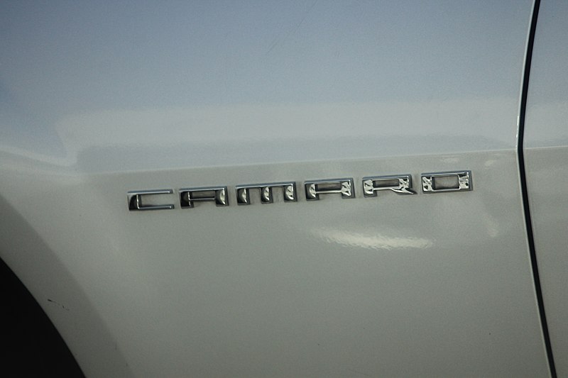 File:Fifth Generation Chevrolet Camaro Letter Badge.jpg