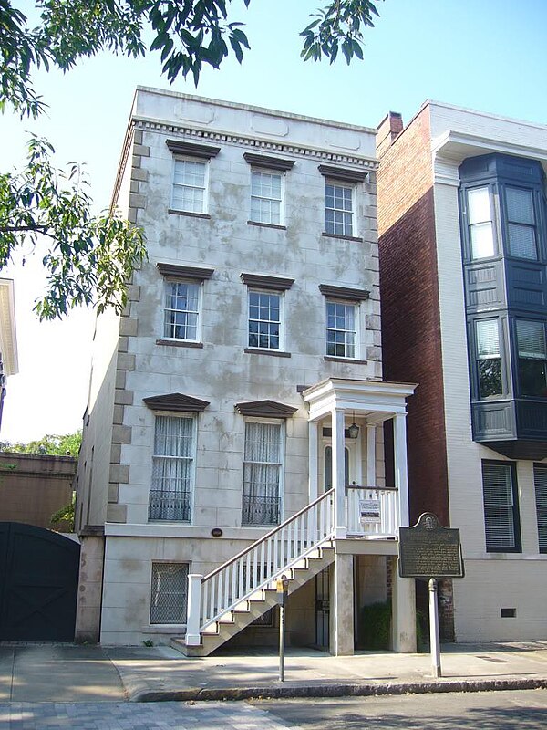 O'Connor's childhood home in Savannah, Georgia