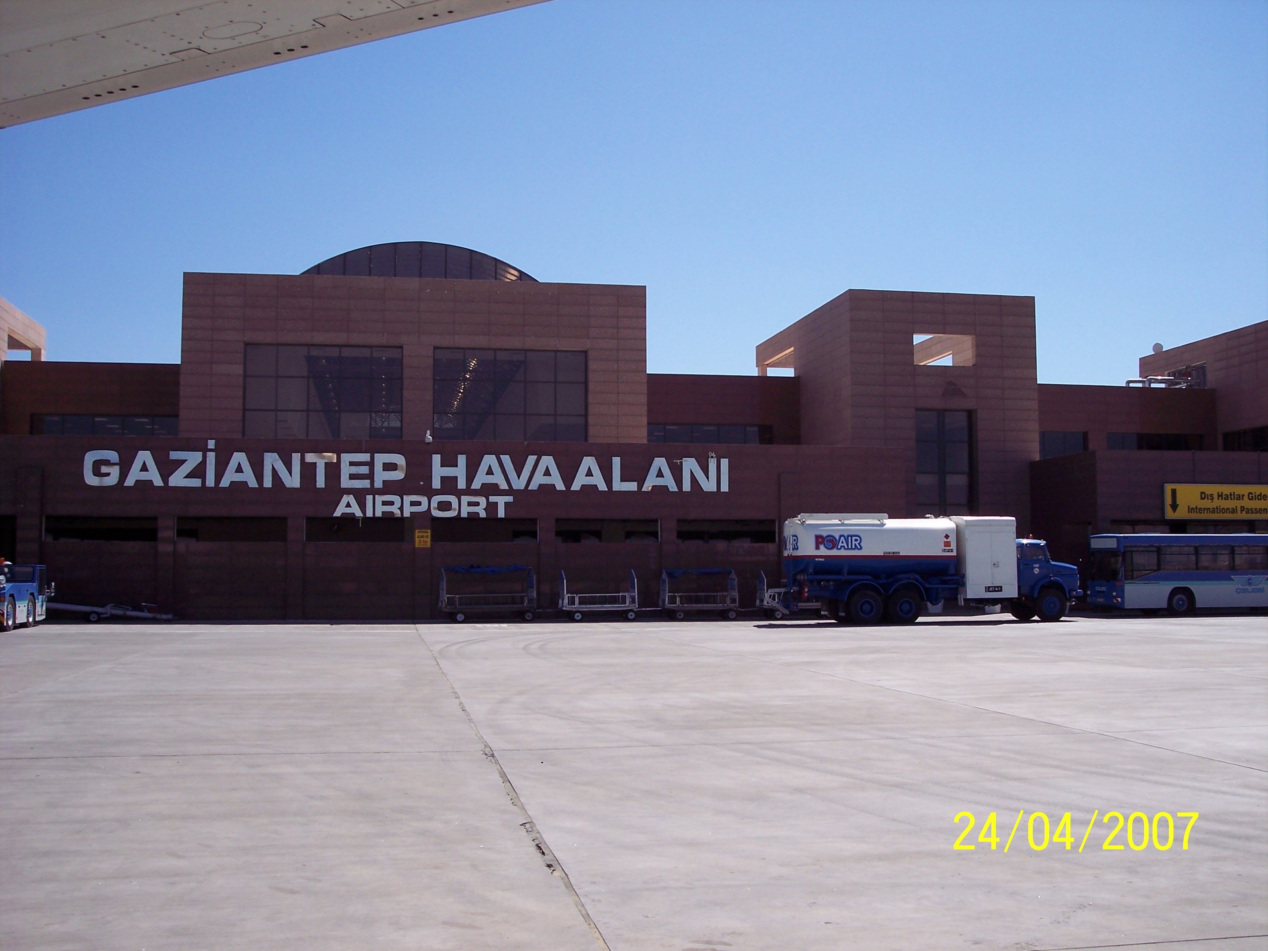 file gaziantep airport panoramio jpg wikimedia commons