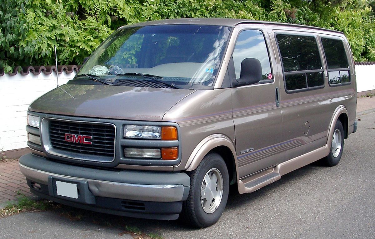 GMC Savana 2500 van