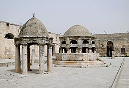 Cúpulas en el patio de la Gran Mezquita de Ma'arrat al-Numan