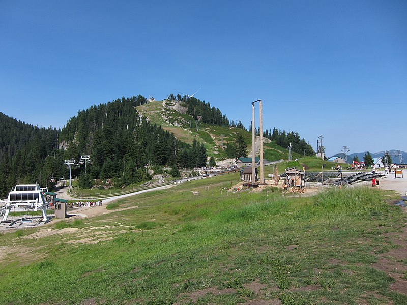 File:Grouse Mountain (4897125804).jpg