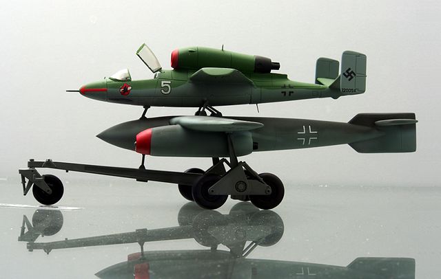Model of the proposed Mistel Heinkel He 162 with an Arado E.377a glide bomb at the Technikmuseum Speyer