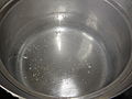 File:2008-07-05 Water boiling in cooking pot.jpg - Wikimedia Commons