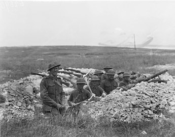 Australian and American troops dug in together during the Battle of Hamel