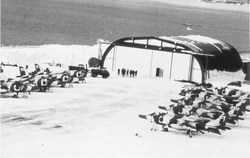 250px-Harriers_at_Troms%C3%B8_Airport.pn