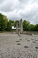 Skulptur auf dem Schulhof