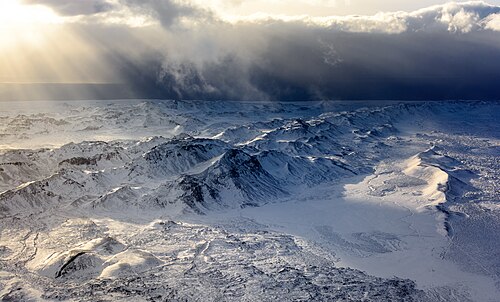 Iceland's Mid-Atlantic Ridge during snow.jpg