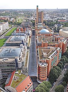 Potsdamer Platz Berln project (Piano buildings on right)