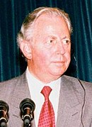 Jacques Santer 1996 (beskåret) .jpg