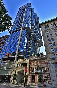 Norman Foster a dessiné l'immeuble Jameson House, situé dans le centre-ville de Vancouver.