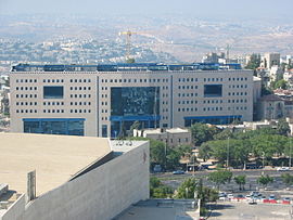 התחנה המרכזית בירושלים, אחת התחנות הגדולות והעמוסות בישראל