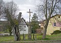 Kříž poblíž domu 272 ve Vilémově (Q94436843) 01.jpg