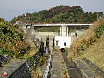 Payl:Kejonuma_Dam_spillway.jpg