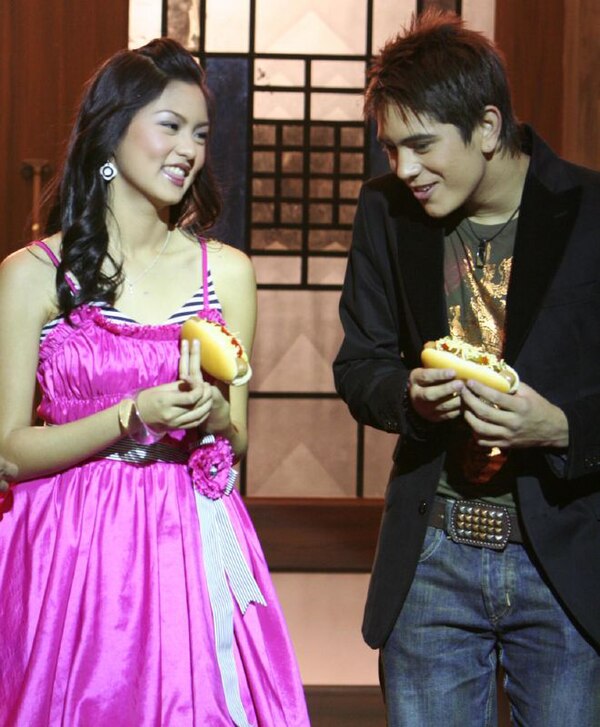 Chiu and Gerald Anderson in 2006 during a Jollibee commercial.