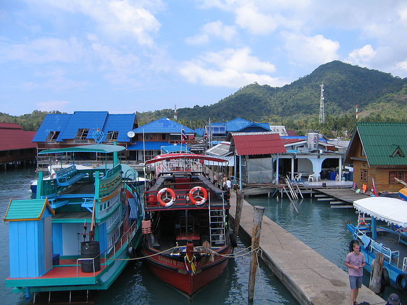 File:Ko Chang Ban Bang Bao Trat Thailand.jpg