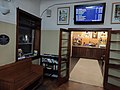 Миниатюра для Файл:Leamington Spa railway station waiting room (02).jpg