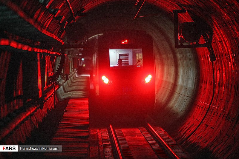 File:Line 1 of Isfahan Metro 2017-07-27 01.jpg