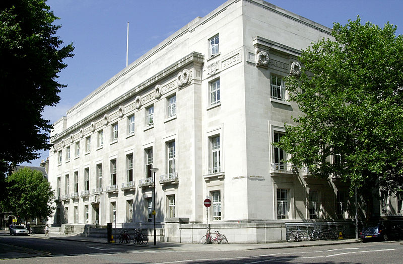 File:London School of Hygiene & Tropical Medicine building.jpg