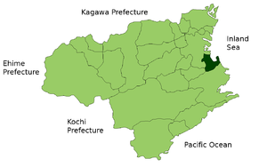 Komatsushimas elhelyezkedése a prefektúrában