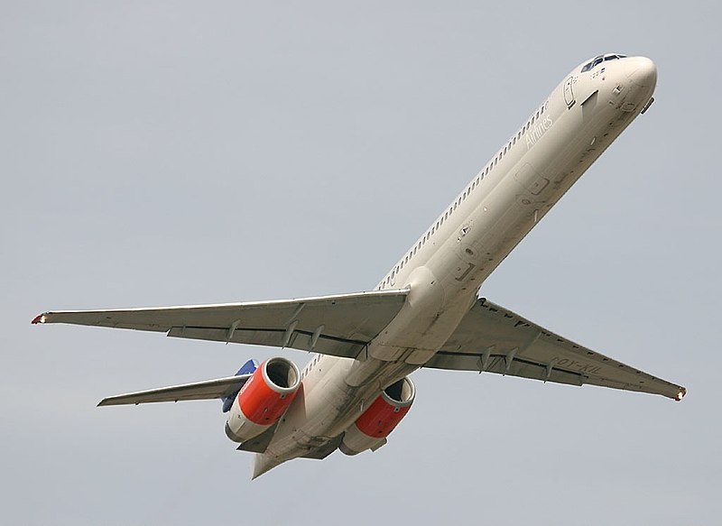 File:McDonnell Douglas MD-90-30, Scandinavian Airlines - SAS AN0850253.jpg