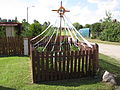 English: Michałki - wayside crucifix Polski: Michałki - krzyż przydrożny