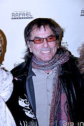 Mickey Hart, January 2013 Mickey Hart, January 8, 2013.jpg