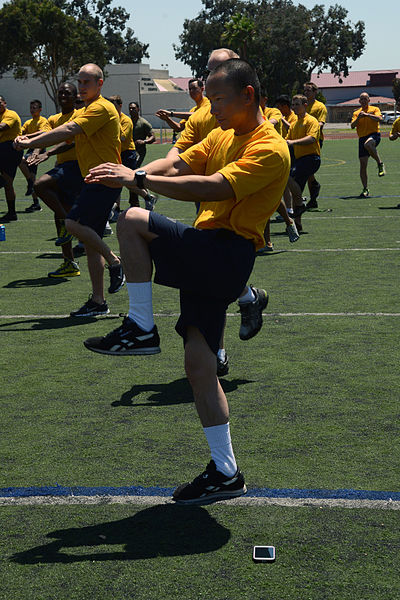 File:Mock physical fitness assessment 130821-N-BB534-322.jpg