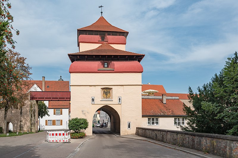 File:Nördligen, Stadtbefestigung, Berger Tor, Feldseite 20170830 002.jpg