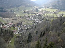 Gezicht op Nans-sous-Sainte-Anne