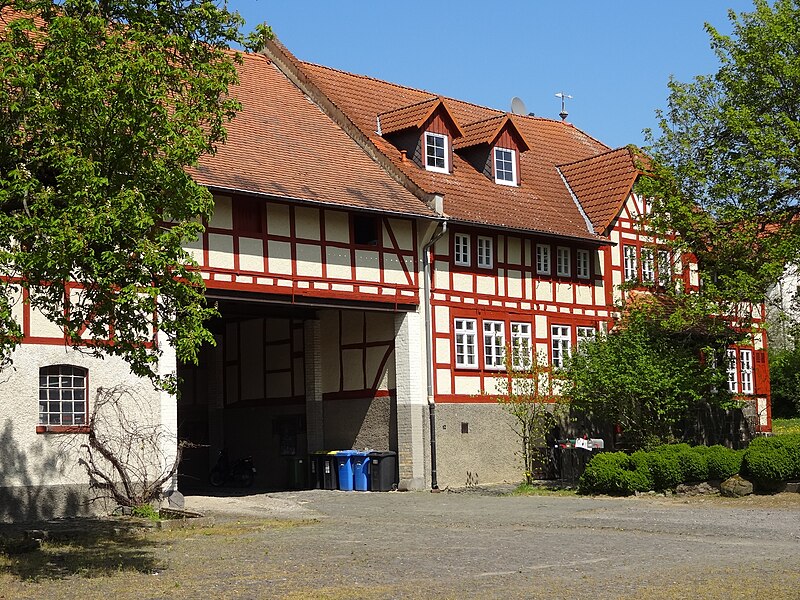 File:Neuhof 12 (Leihgestern) 10.JPG