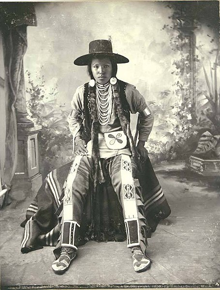 File:Nez Perce Indian, Washington (4951753800).jpg