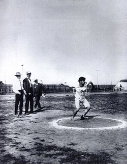 Nikolaos Georgantas throwing the discus on the way to finishing with the bronze. Nikolaos Georgantas, 1904 Olympics.jpg