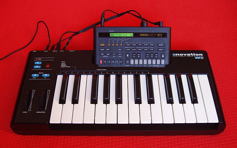 File:Novation-MM10 Yamaha-QY10.jpg