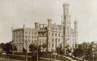 Old University of Chicago Former university in Chicago