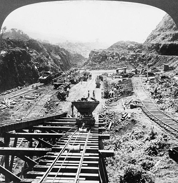 File:Panama Canal under construction, 1907.jpg