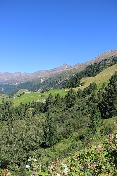 File:Panoramic view on the Gurgler Tal - panoramio (4).jpg