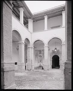 Paolo Monti - Sedinta foto (Norcia, 1967) - BEIC 6366072.jpg