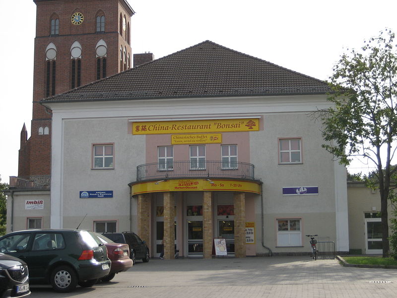 File:Pasewalk-Kino-(Filmtheater)-IMG 1927.JPG